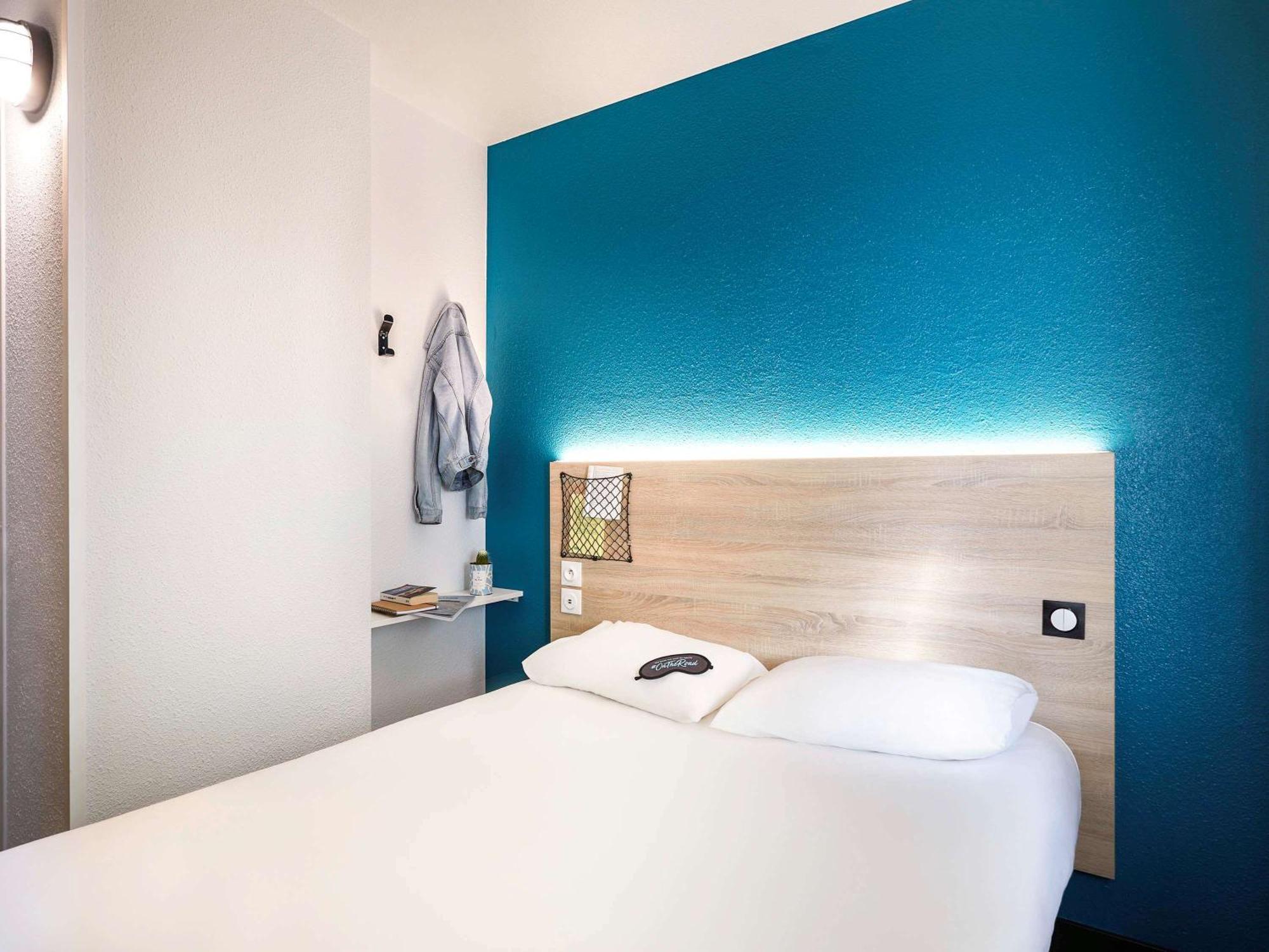 Hotel Hotelf1 La Rochelle Rénové